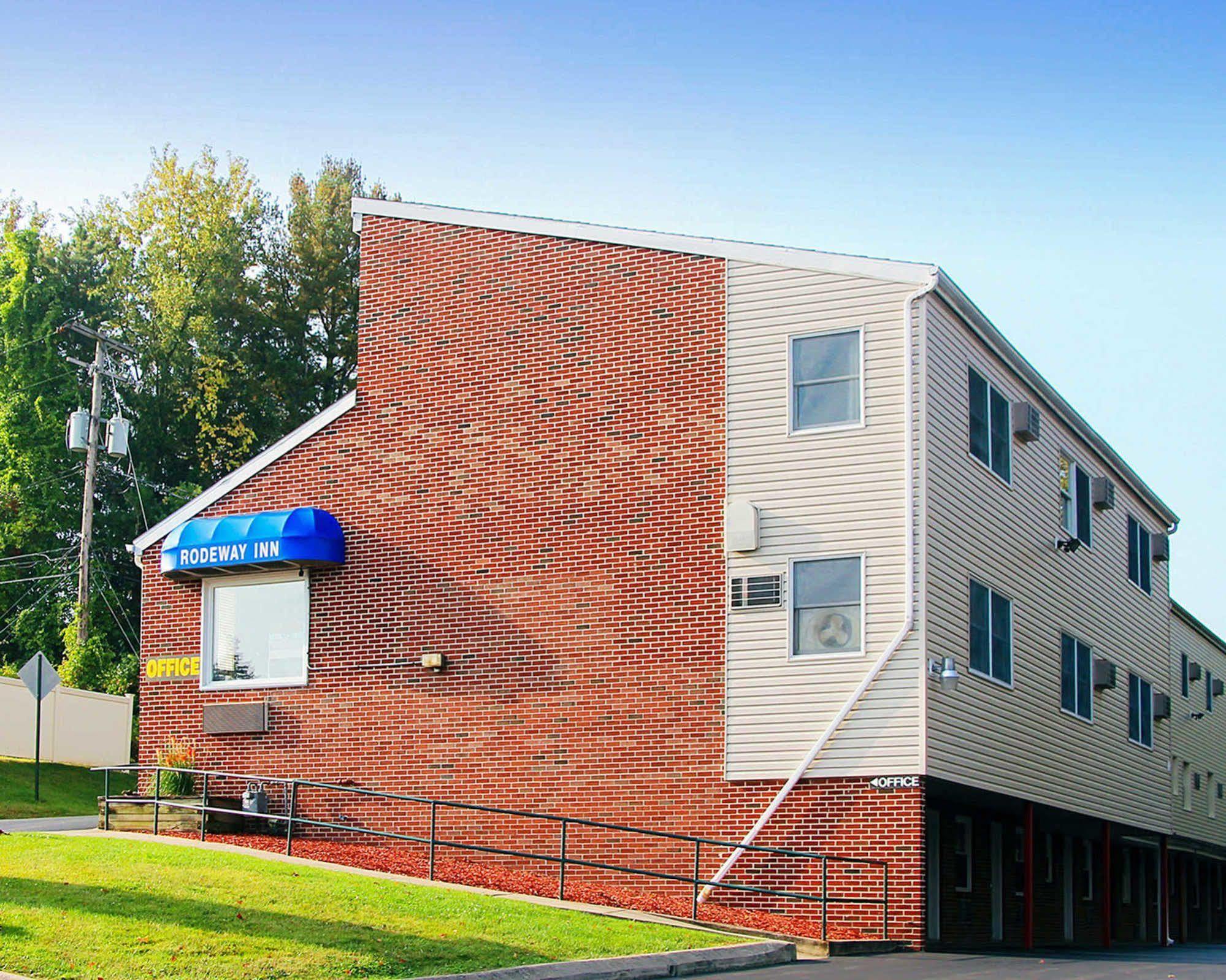 Rodeway Inn State College - Near University Exterior foto